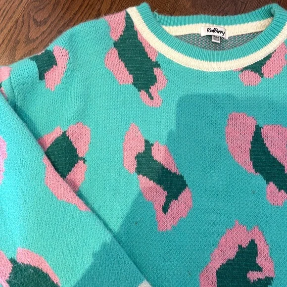 RedBerry Sweater - Picture 2 of 2